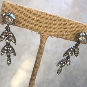 Chloe + Isabel Lumiere Drop Earrings